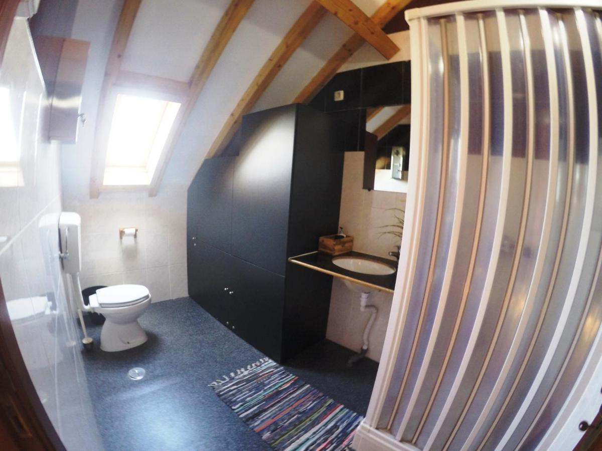 Go4Surf Beach Lofts Peniche Room photo