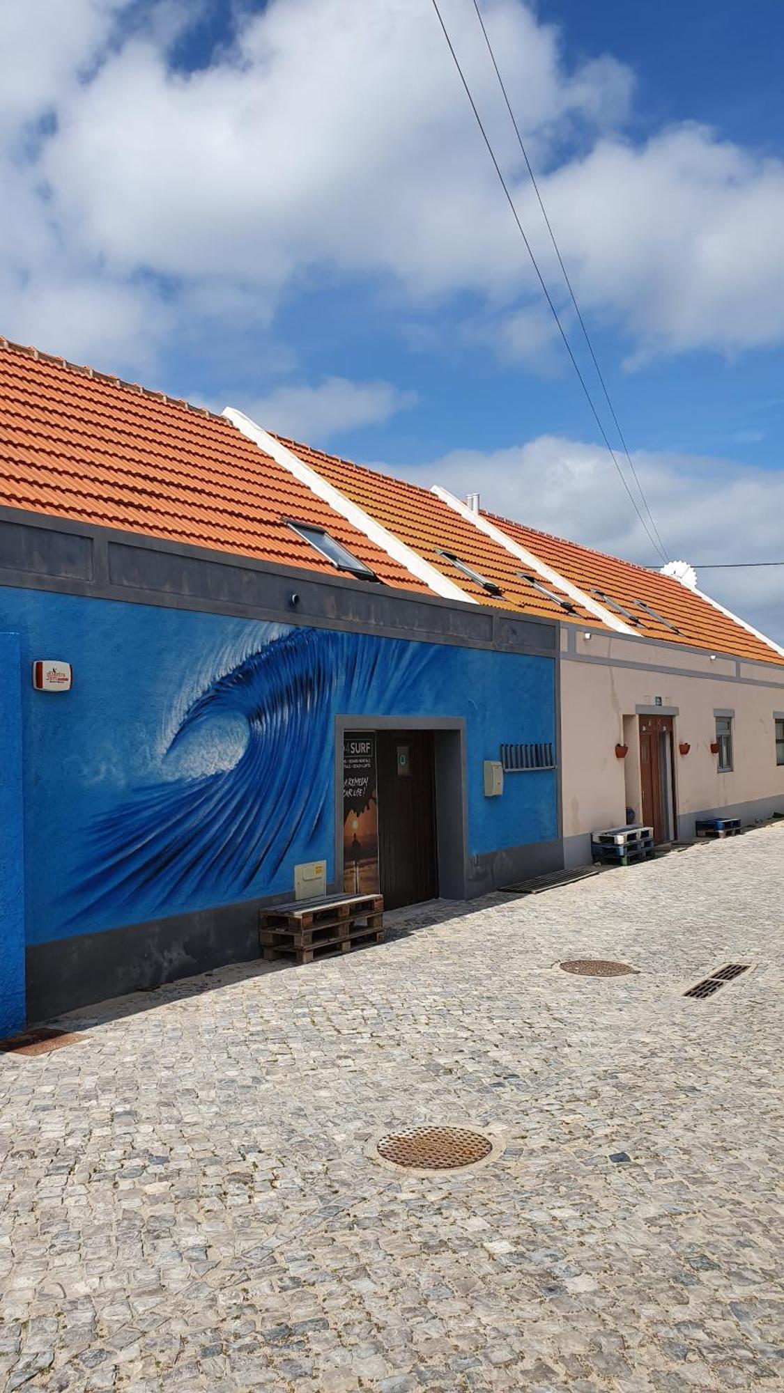Go4Surf Beach Lofts Peniche Exterior photo