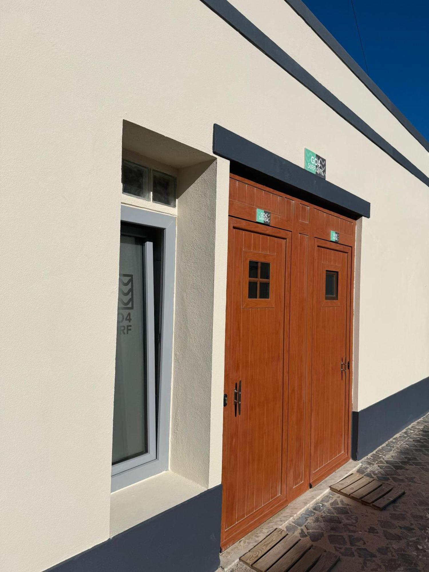 Go4Surf Beach Lofts Peniche Exterior photo